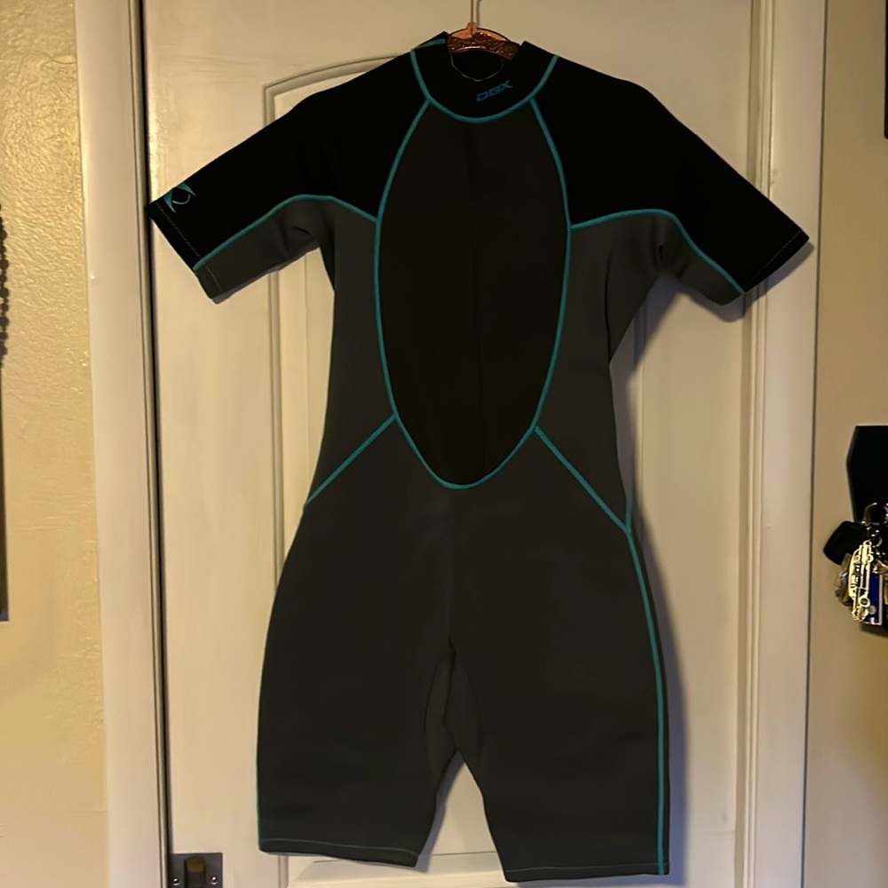 DBX Women's Wetsuit Size 14 Shorty Neoprene Super Stretch NWT